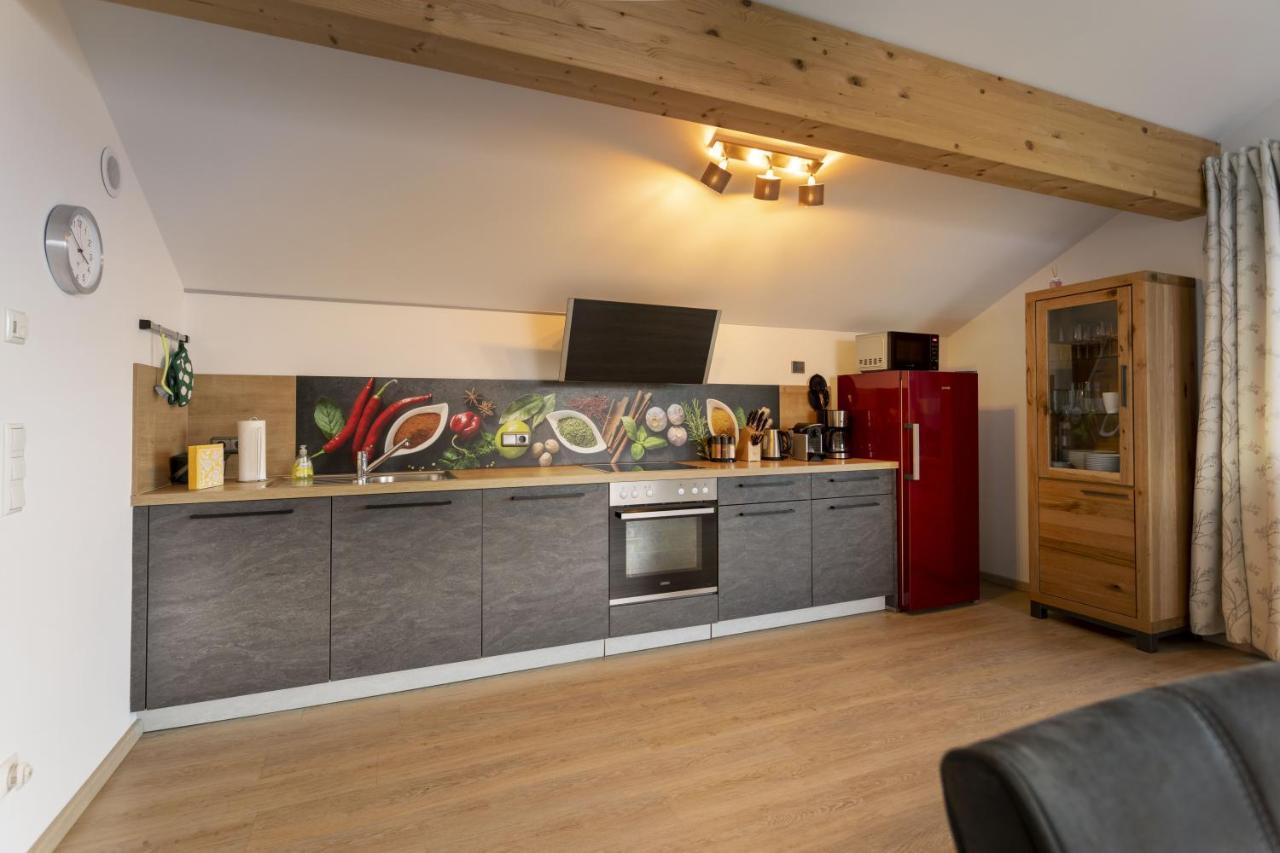 Pension Bernhardhof Otterfing Екстер'єр фото