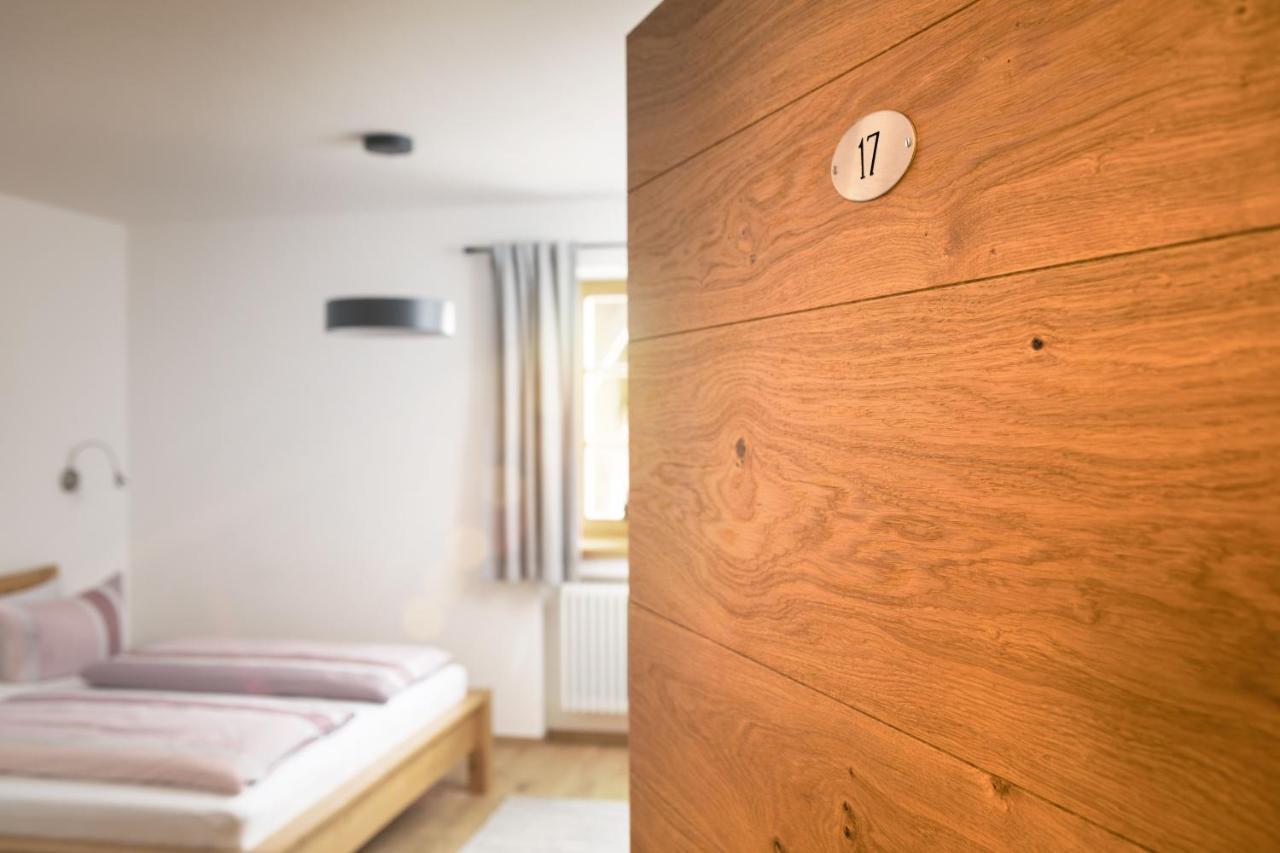 Pension Bernhardhof Otterfing Екстер'єр фото