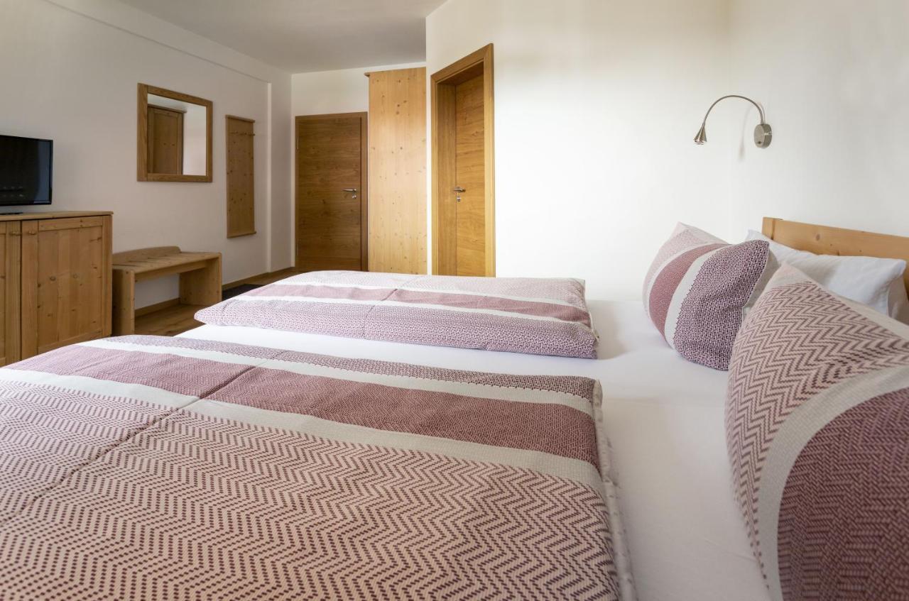 Pension Bernhardhof Otterfing Екстер'єр фото