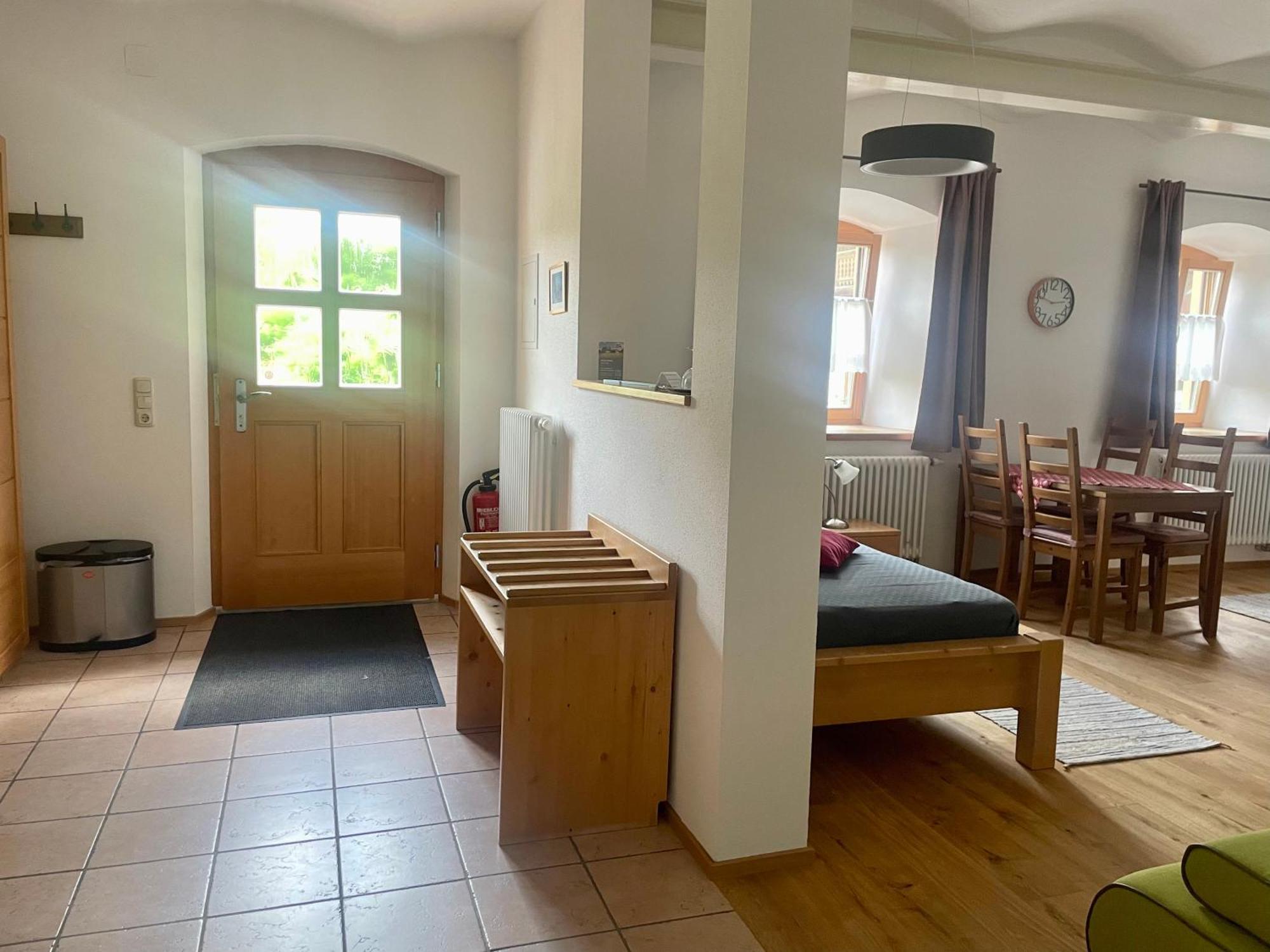 Pension Bernhardhof Otterfing Екстер'єр фото
