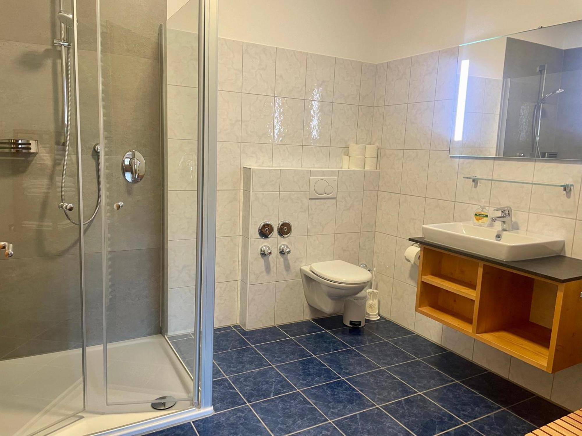 Pension Bernhardhof Otterfing Екстер'єр фото