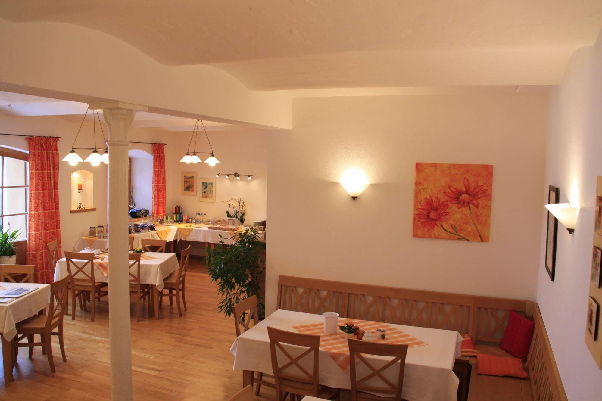 Pension Bernhardhof Otterfing Екстер'єр фото